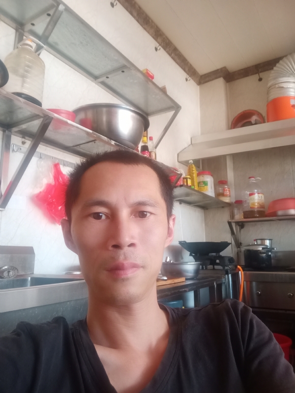 生活还在继续的第一张照片--宜宾相亲服务中心