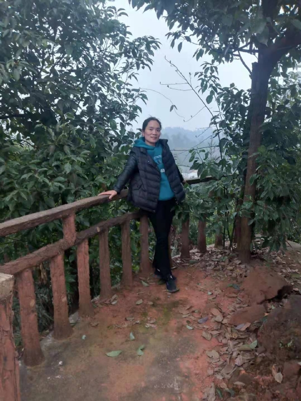 往事随风的第一张照片--宜宾相亲服务中心