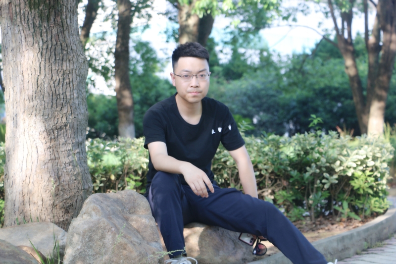 阿帆的第一张照片--宜宾相亲服务中心
