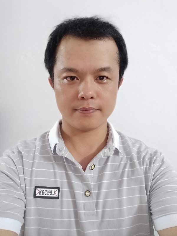 冰河的第二张照片--宜宾相亲服务中心