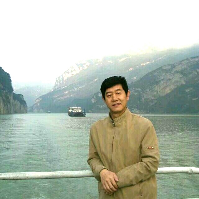 优秀善良178/72的第一张照片--宜宾相亲服务中心