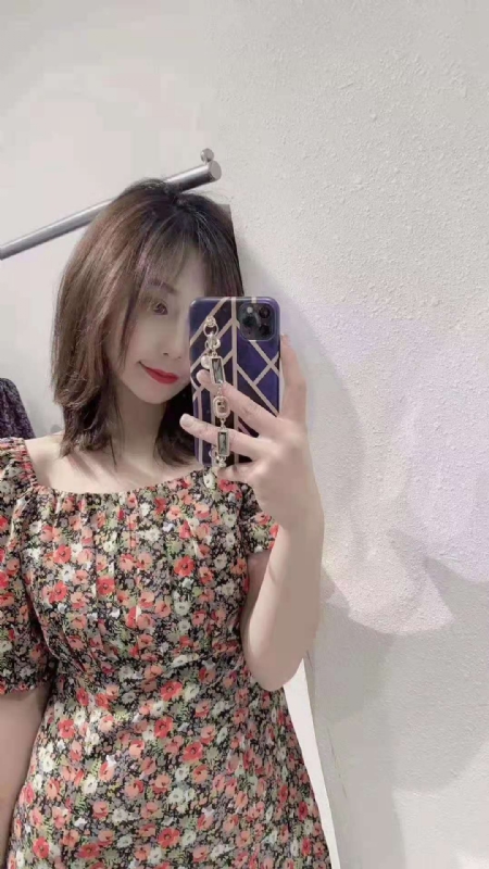 李月亮的第一张照片--宜宾相亲服务中心