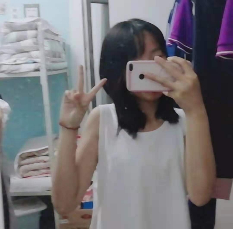 满佳茹的第一张照片--宜宾相亲服务中心