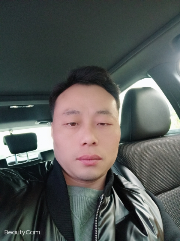 放飞的羊的第一张照片--宜宾相亲服务中心