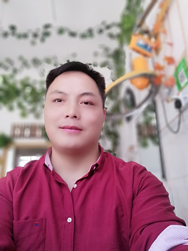 展梦飞翔XC的第一张照片--宜宾相亲服务中心