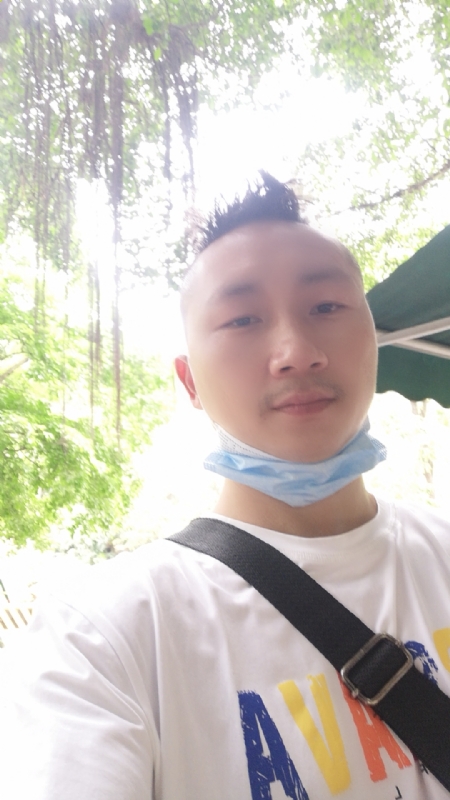 守望幸福的第一张照片--宜宾相亲服务中心