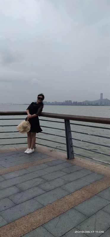 清秋的第一张照片--宜宾相亲服务中心