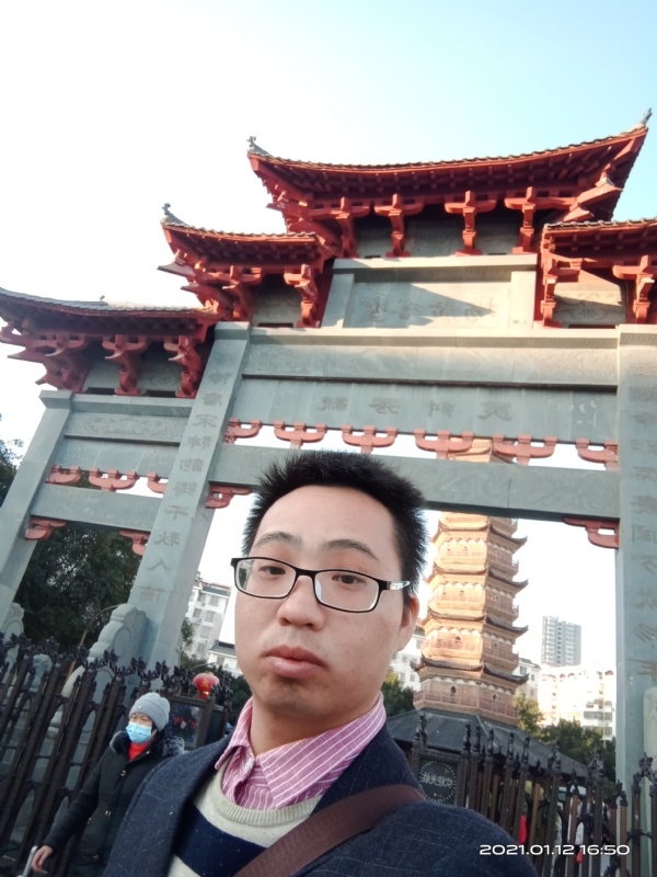 碧血丹心的第一张照片--宜宾相亲服务中心