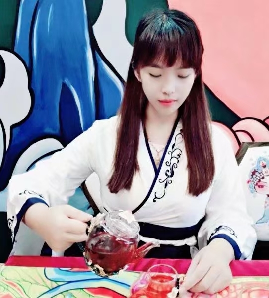 小玉的第一张照片--宜宾相亲服务中心