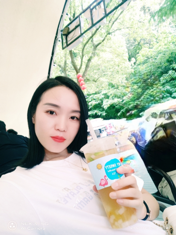 鱼鱼的第一张照片--宜宾相亲服务中心