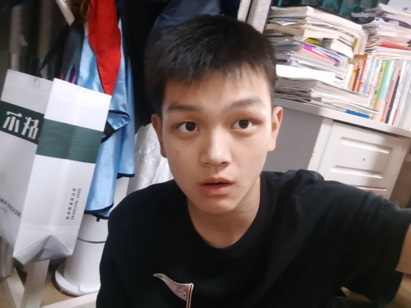 找人月的第一张照片--宜宾相亲服务中心