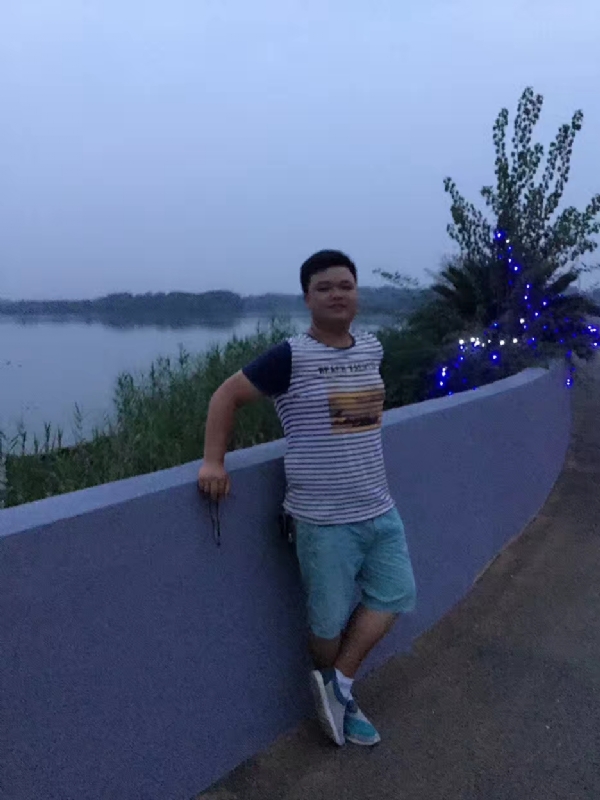 RLC的第一张照片--宜宾相亲服务中心
