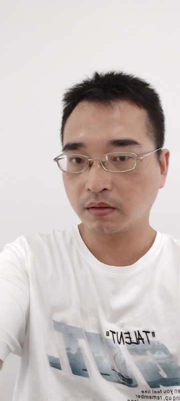 辉哥的第二张照片--宜宾相亲服务中心