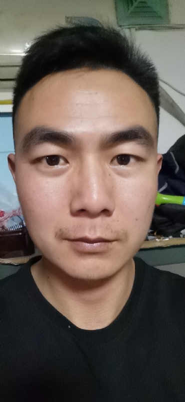 朴实无华的第一张照片--宜宾相亲服务中心