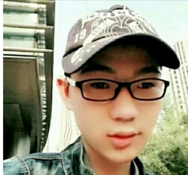 小霪虫的第三张照片--宜宾相亲服务中心