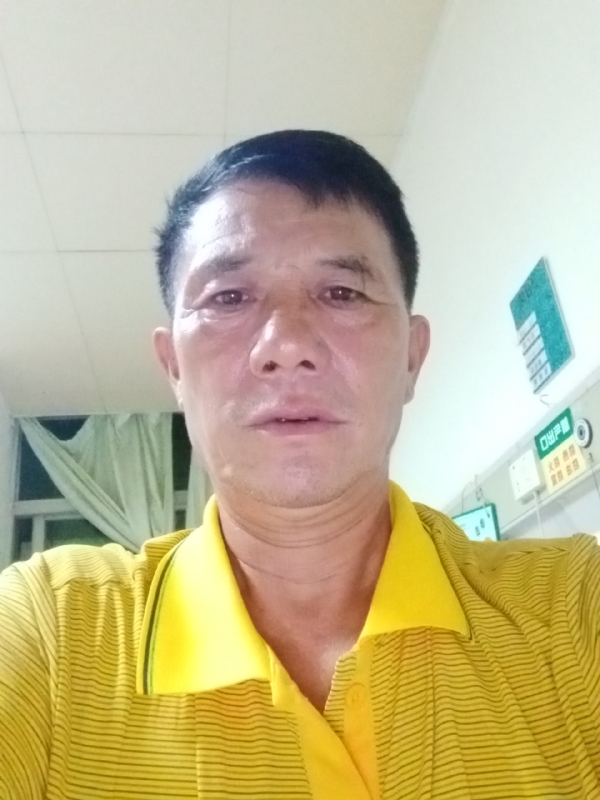 打工人的第一张照片--宜宾相亲服务中心