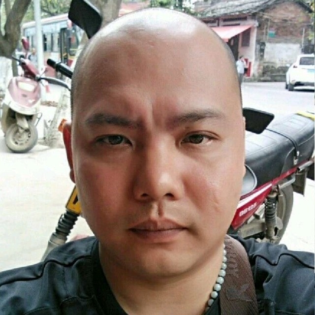 开心就好的第三张照片--宜宾相亲服务中心