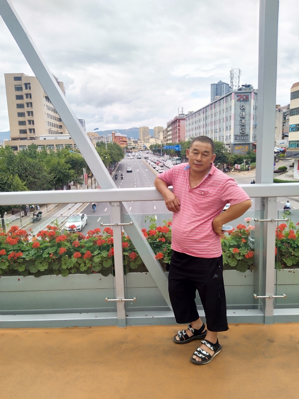 真诚的第一张照片--宜宾相亲服务中心