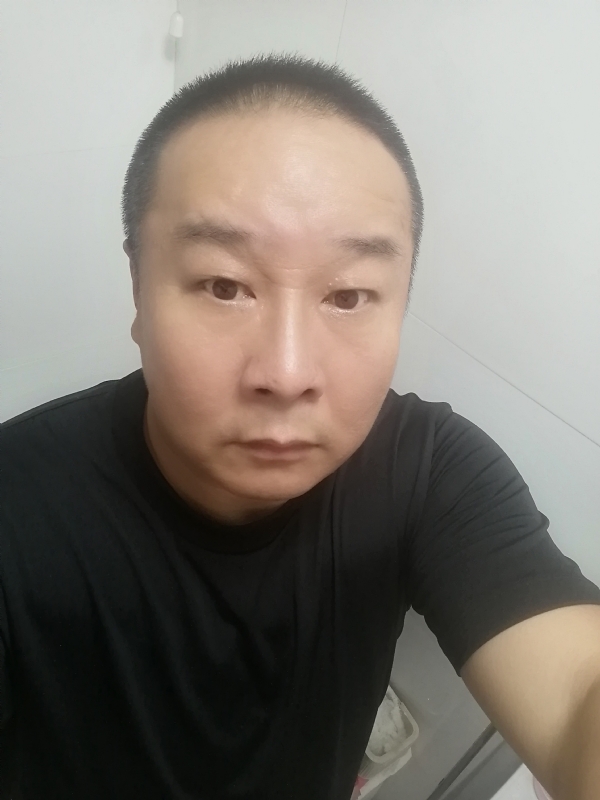 一束光的第一张照片--宜宾相亲服务中心