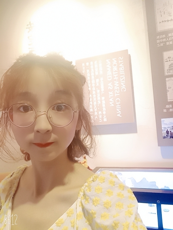 吴小小的第一张照片--宜宾相亲服务中心