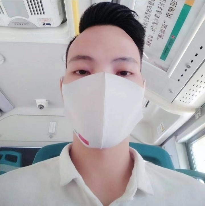 摆渡者的第一张照片--宜宾相亲服务中心