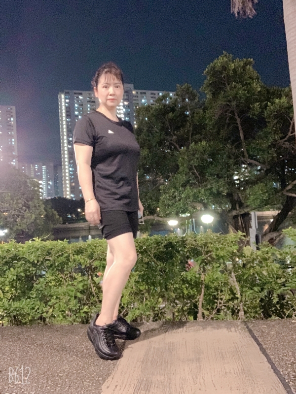 枫叶的第一张照片--宜宾相亲服务中心