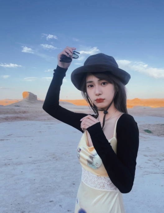 英姐的第一张照片--宜宾相亲服务中心