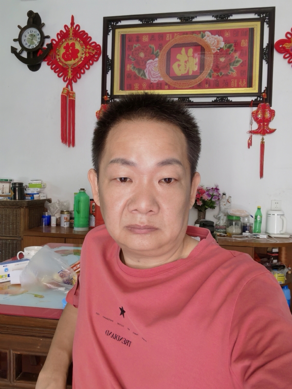 飞天的第一张照片--宜宾相亲服务中心