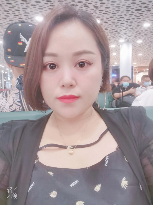 xiaoxiao的第一张照片--宜宾相亲服务中心