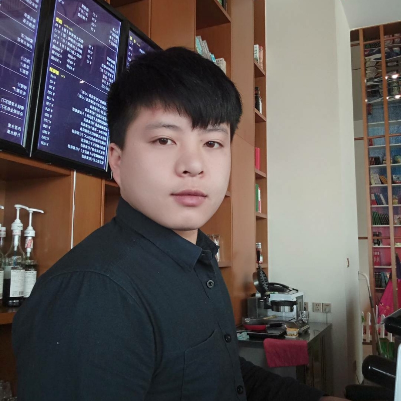 帅被人打的第一张照片--宜宾相亲服务中心