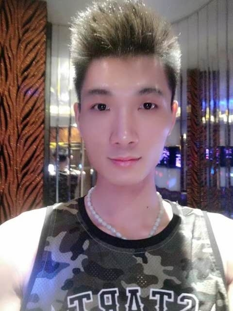 人生如戏的第一张照片--宜宾相亲服务中心