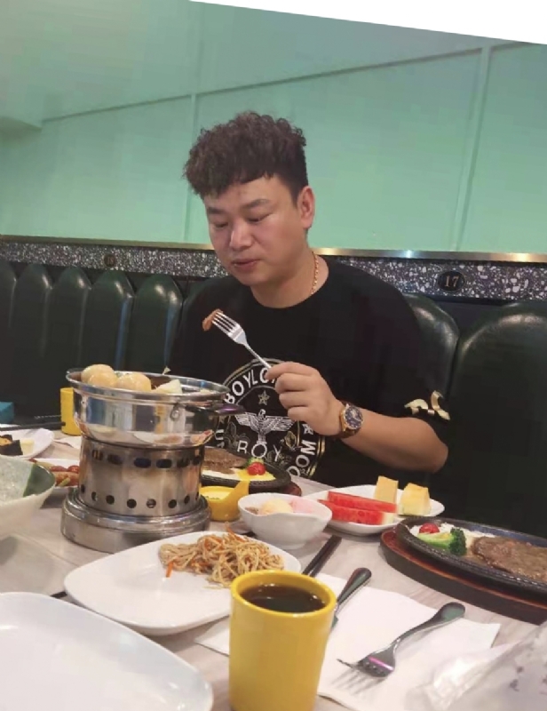 杰的第二张照片--宜宾相亲服务中心