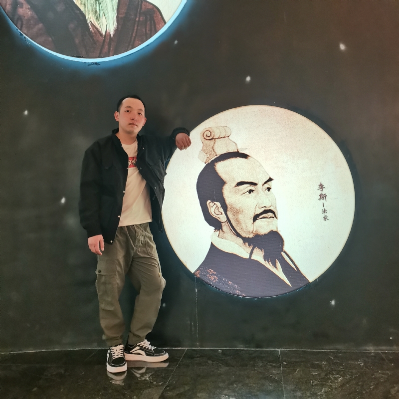 小灰灰的第三张照片--宜宾相亲服务中心