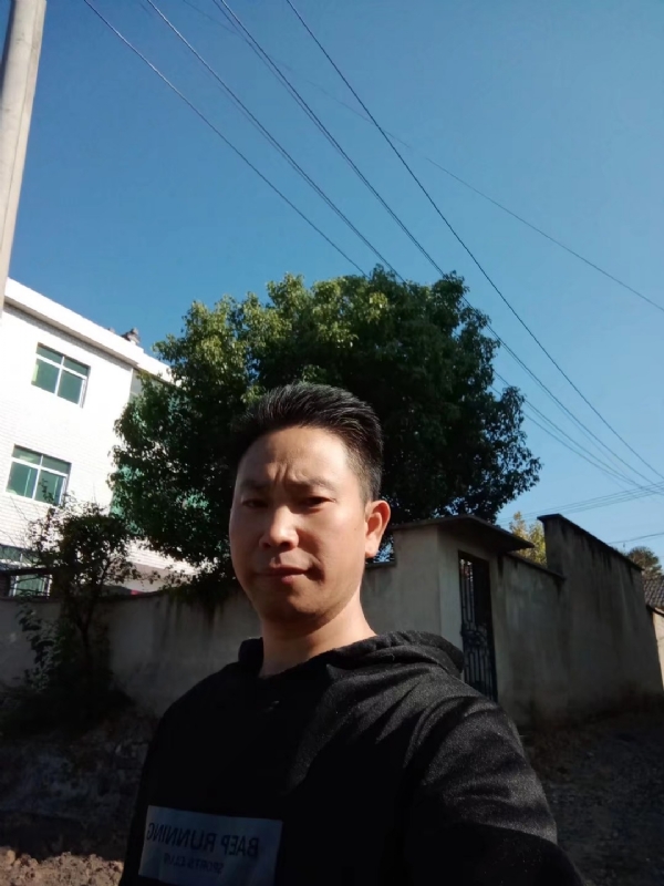 寻缘中的第二张照片--宜宾相亲服务中心