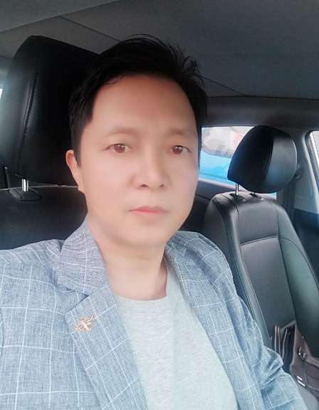 深蓝的第二张照片--宜宾相亲服务中心