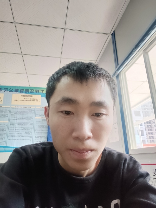小哥哥的第一张照片--宜宾相亲服务中心