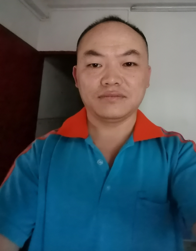 与子携老的第七张照片--宜宾相亲服务中心