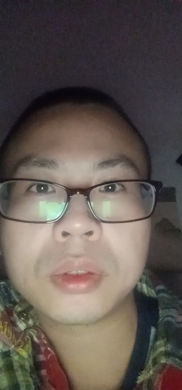 陈伟聪的第一张照片--宜宾相亲服务中心
