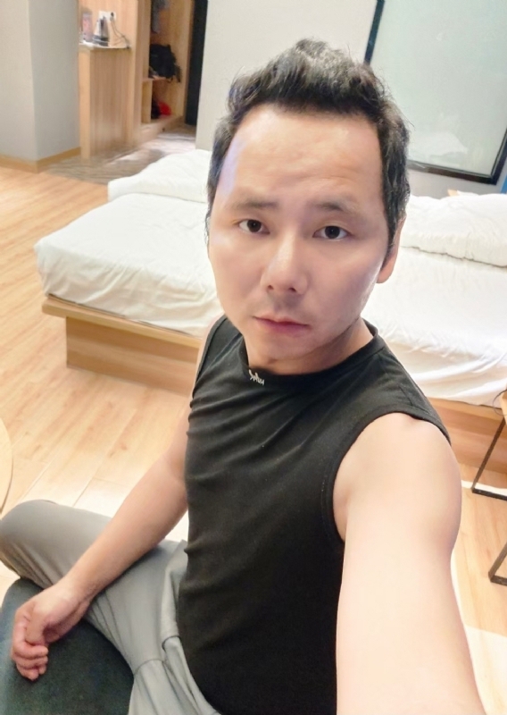 爱远的要命的第一张照片--宜宾相亲服务中心