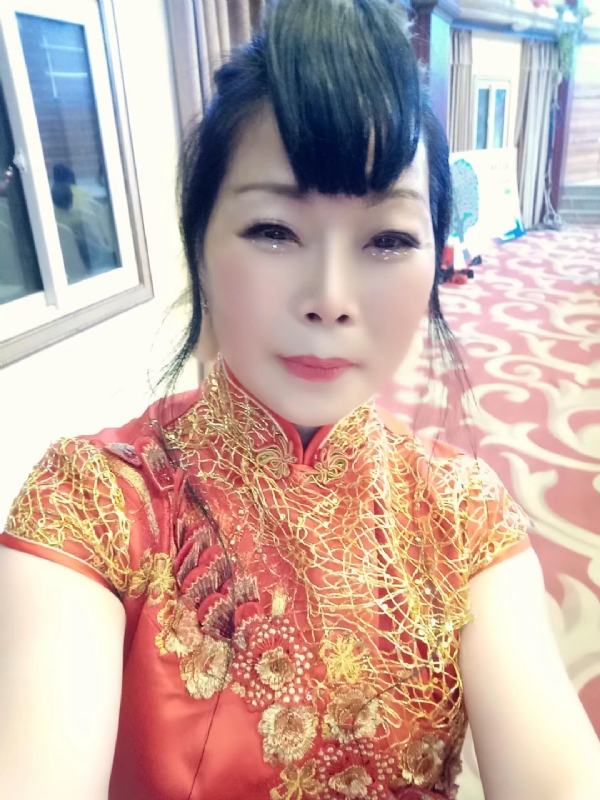 冰雪的第一张照片--宜宾相亲服务中心