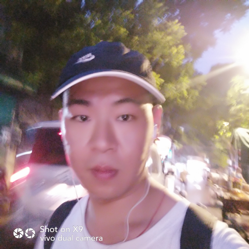 心跳男孩的第一张照片--宜宾相亲服务中心