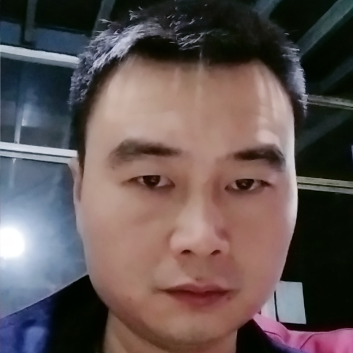 泥巴虫的第一张照片--宜宾相亲服务中心
