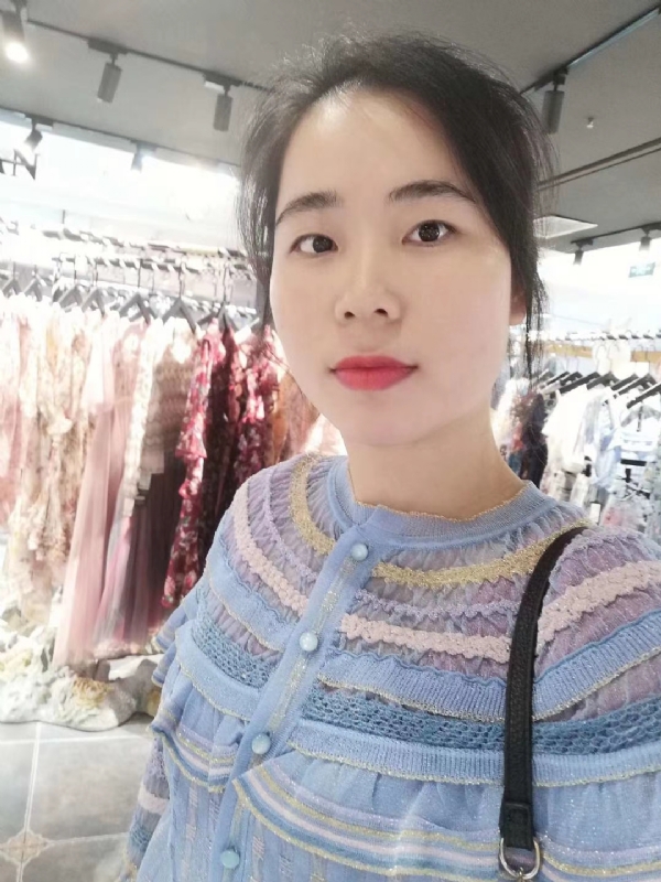 团笑的第一张照片--宜宾相亲服务中心