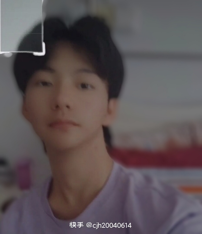 钱嘉豪的第一张照片--宜宾相亲服务中心