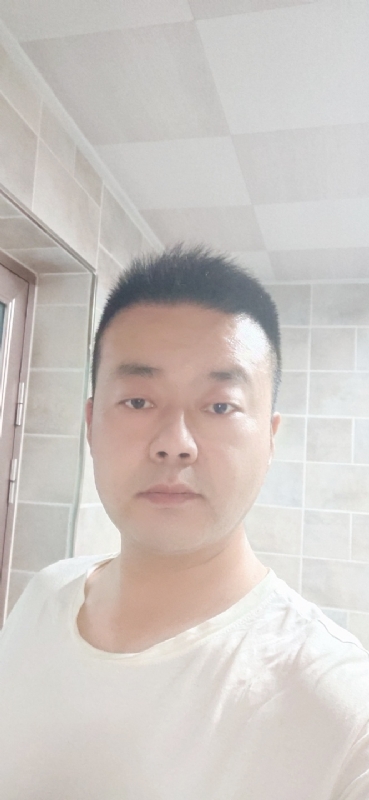 yangyongpingaoi的第一张照片--宜宾相亲服务中心