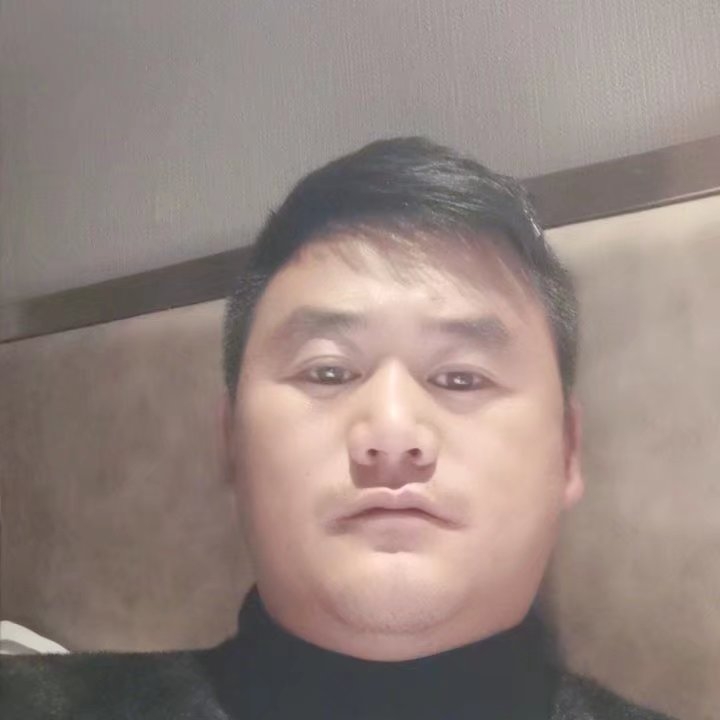 奔跑的第一张照片--宜宾相亲服务中心