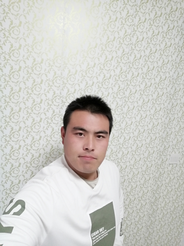 看草莓在跳舞的第一张照片--宜宾相亲服务中心
