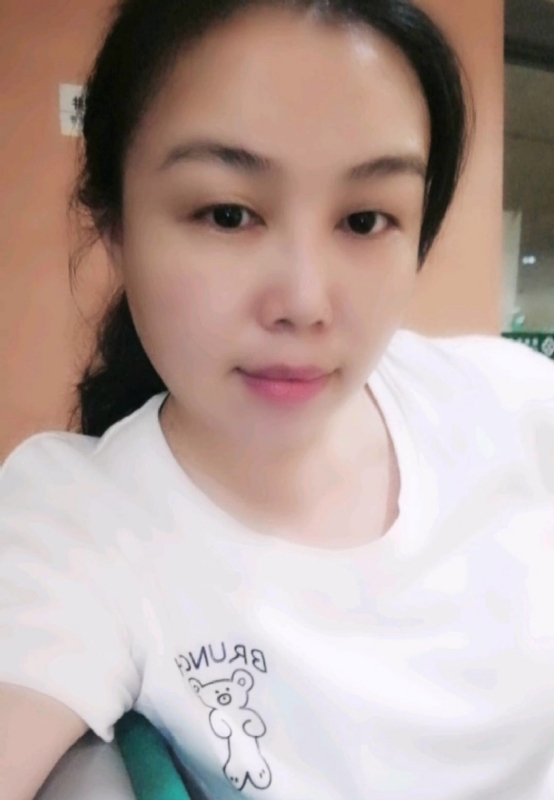 淡淡的云的第三张照片--宜宾相亲服务中心