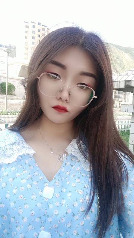 轮回的第一张照片--宜宾相亲服务中心