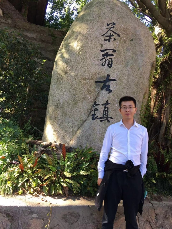 zw的第二张照片--宜宾相亲服务中心